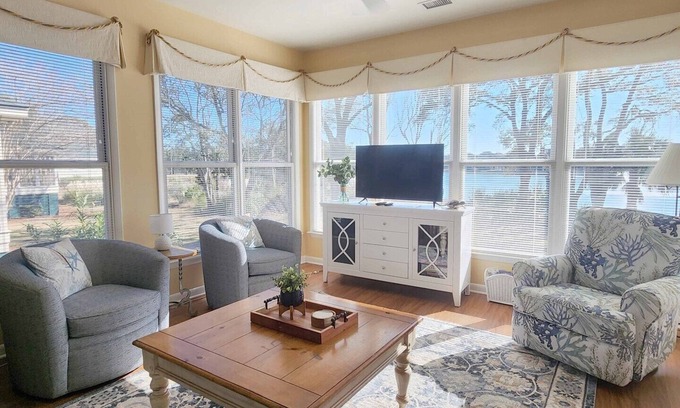 Litchfield by the Sea Condo | Lakeside Villa 12A - 2BR Villa with Beautiful Lake View in Gated LBTS