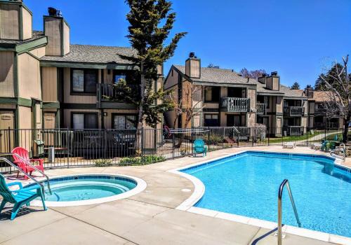 Boulder Bay House | Lakeview Condo - Lakefront Complex, Lake Views, Heated Pool
