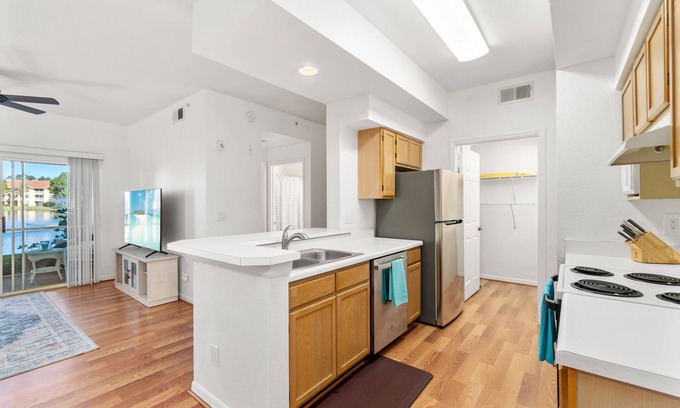 North Naples Condo | Lakeview condo with pool only 15 minutes from the beach