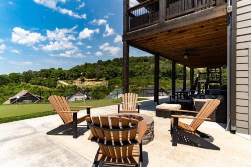 Table Rock House | Lakeview Green