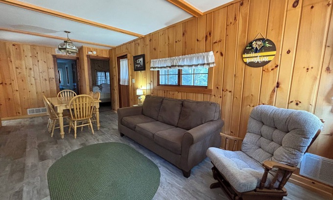 Hazelhurst Cabin | Lakeview Lodge ~ Spacious Three Bedroom with Lake Views in Hazelhurst, Wisconsin