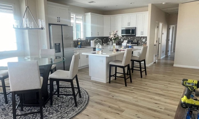 Lake Havasu City House | LAKEVIEW RETREAT