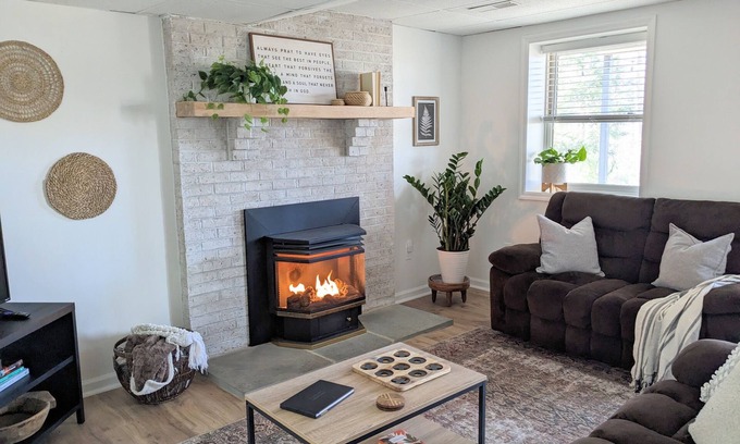 Pequea House | Lakewood Hideaway - Families or Solo Travelers