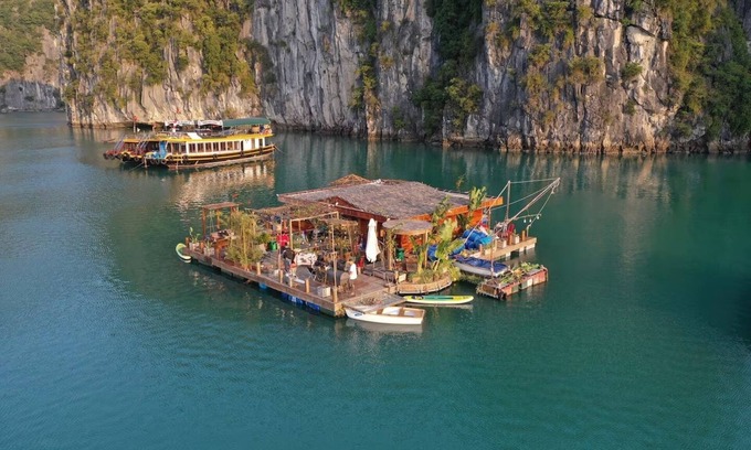 Cat Hai Boat Rental | Lan Ha Floating Homestay