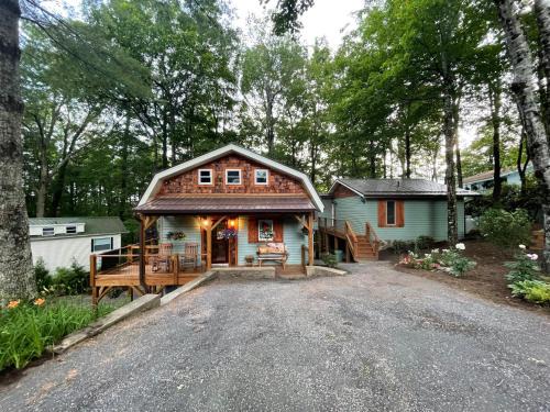 Newland House | Land Harbor Lodge