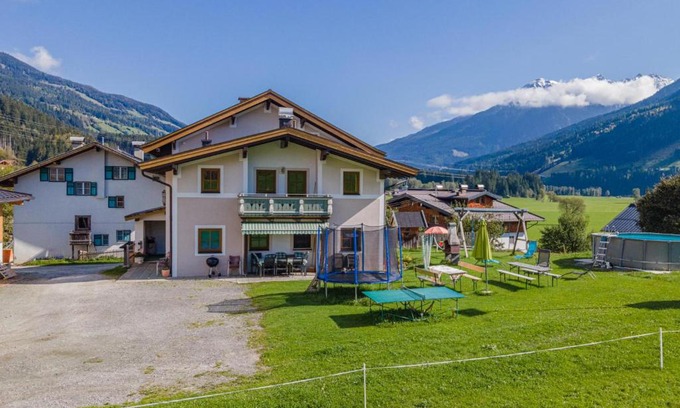 Schonbach House | Landhaus Hotter 18