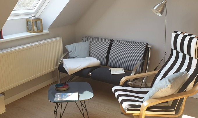 Kaegsdorf Apartment | Landhaus Ostseeblick - Moderne Fewo -südbalkon