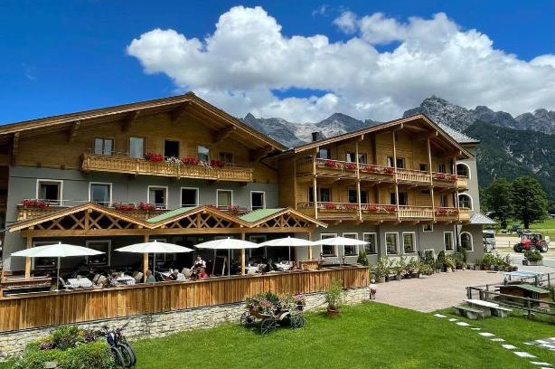 St. Ulrich Am Pillersee Hotel | Landhotel Strasserwirt