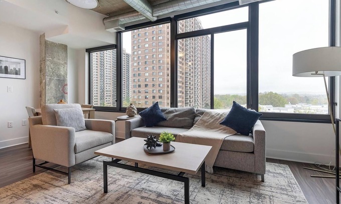 Baileys Crossroads Apartment | Landing | Amazing 1BD, Gym, Game Room