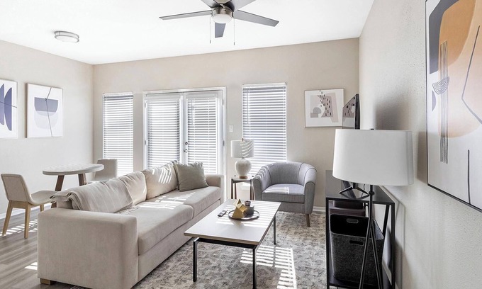 Fort Worth Apartment | Landing | Amazing 1BD, Pool, Gym