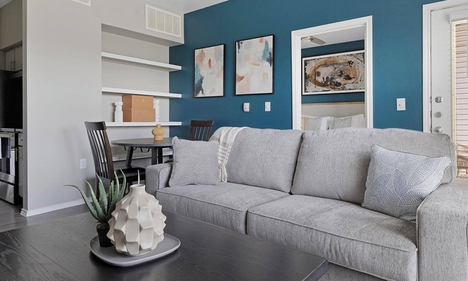 Royal Ridge Apartment | Landing | Amazing 1BD, Clubhouse, Gym