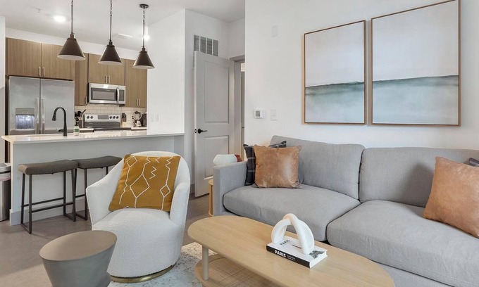 Richmond Apartment | Landing | Amazing 2BD, Pool, Clubhouse