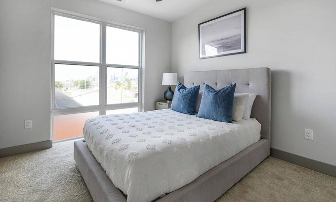 Nashville Apartment | Landing at Abberly Foundry - 2 Bedrooms in Watk.