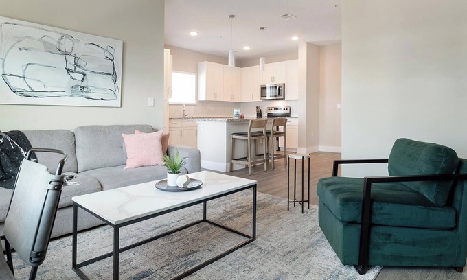 Southeast Orlando Apartment | Landing at APEX South Creek - 1 Bedroom in Mead.