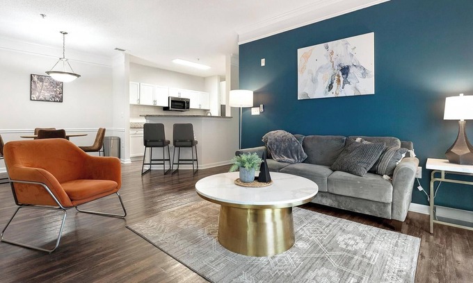 Summerville Apartment | Landing at Bryant at Summerville - 1 Bedroom in.