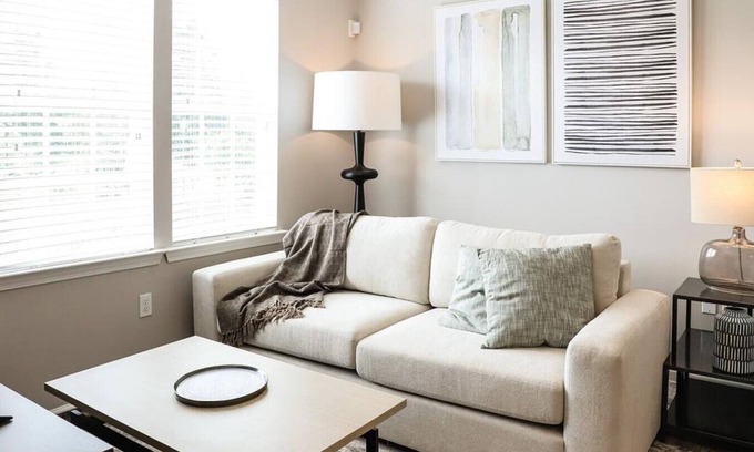 South Baton Rouge Apartment | Landing at Park Rowe Village at Perkins Rowe - 1 Bedroom in Oak Hills Place