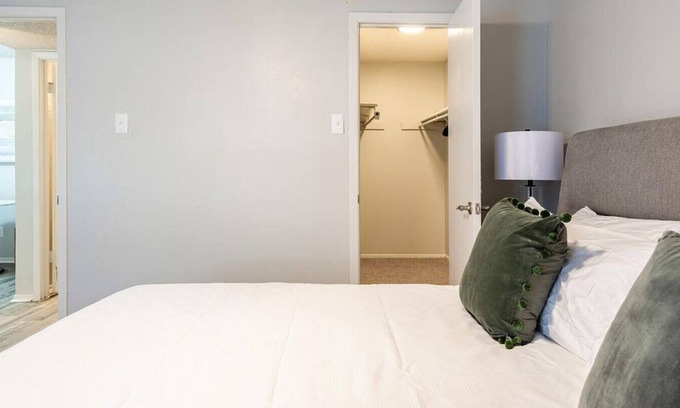 North Arlington Apartment | Landing at Rise North Arlington - 1 Bedroom in North Arlington