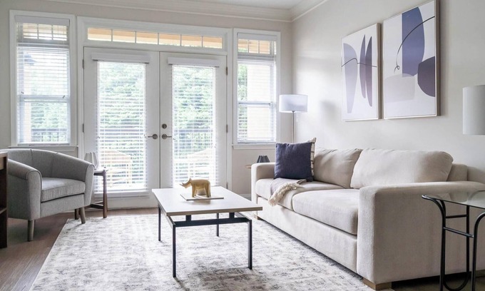 Cary Apartment | Landing at The Arboretum - 2 Bedrooms in The Ar.