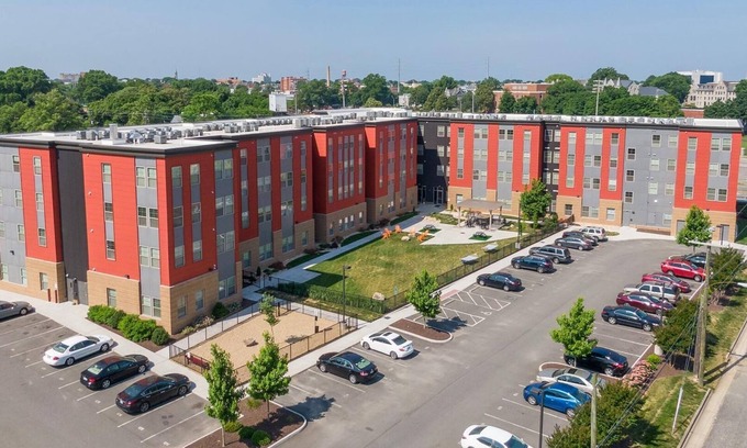 Richmond Apartment | Landing at The Spectrum Apartments - 1 Bedroom .