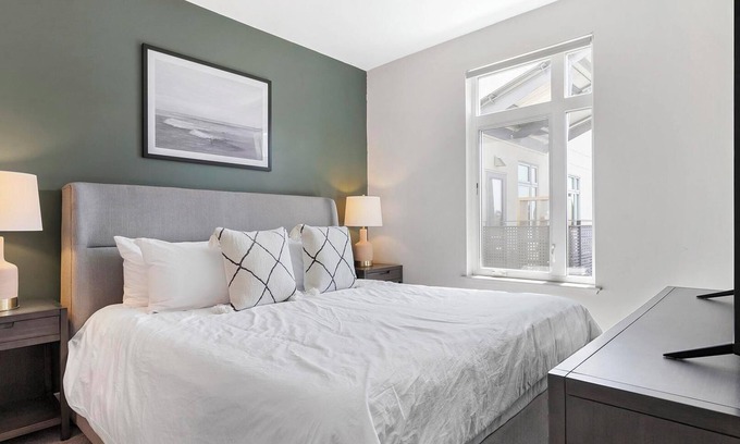 Newberry Apartment | Landing at Vanguard - 2 Bedrooms in Newberry