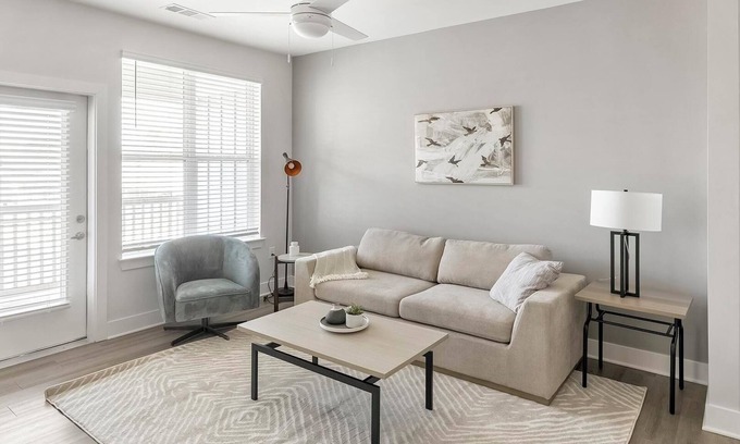 Belle Mina Apartment | Landing | Chic 1BD, Gym, Pool