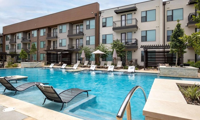 San Antonio Apartment | Landing | Incredible 1BD, Clubhouse, Gym