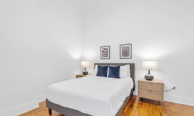 Greenville Apartment | Landing | Modern 1BD, Gym, Yoga Studio