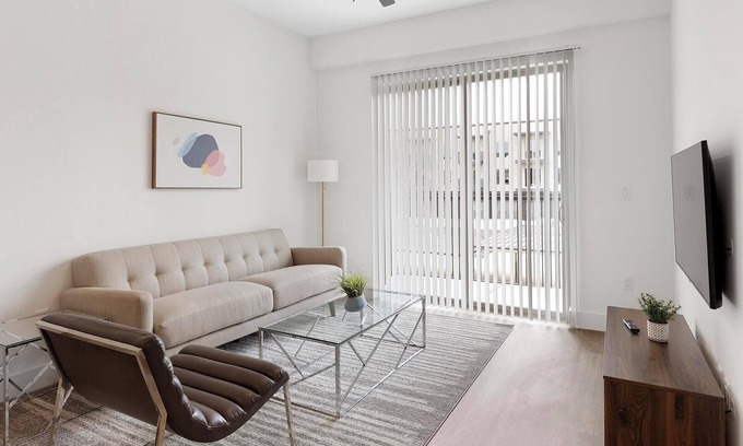 Denton Apartment | Landing | Spectacular 1BD in Denton