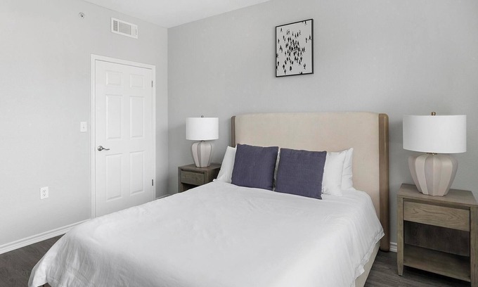 Fossil Creek Apartment | Landing | Stunning 2BD, Clubhouse, Gym