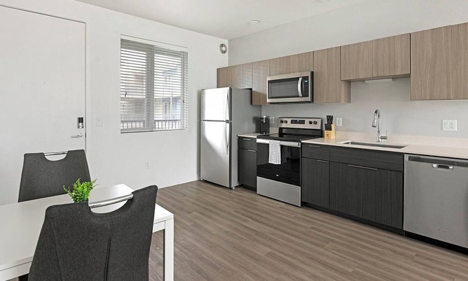 Goodyear Apartment | Landing | Stunning Studio, Clubhouse, Gym