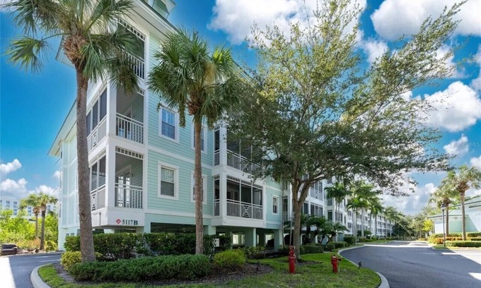 Charlotte Harbor Condo | Large 3-bedroom condo in gated Resort Style Community in charming Port Charlotte