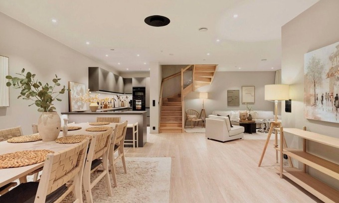 Nygard House | Large and Luxurious house in the heart of Bergen with parking!