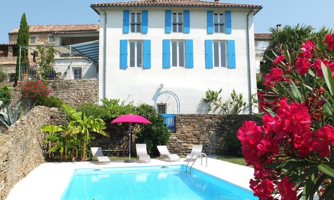 Les Vans House | Large and pleasant house, with large swimming pool, 3 minutes from Les Vans.