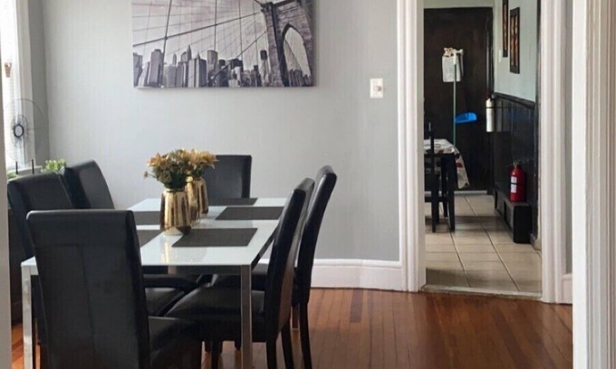 Bloomfield House | large apartment close to nyc