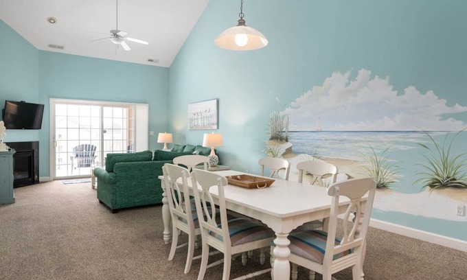 Ocean City Condo | Large Condo in Downtown Ocean City