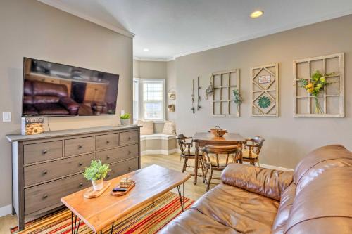 Midway Apartment | Large, Cozy Midway Studio with Mountain Views!
