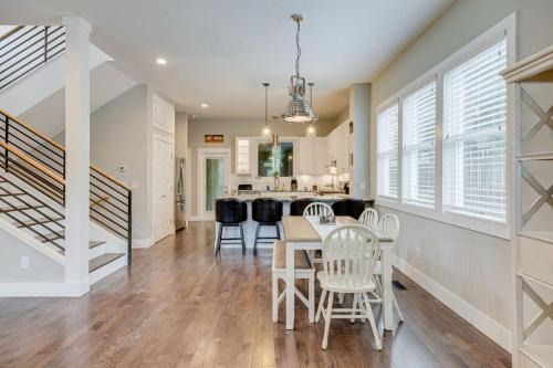 Cahal Street Group House | Large East Nashville Home with Game Room sleeps 12