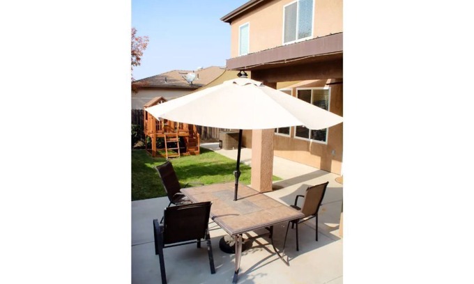 Raisin House | Large Family Home, Great for Kids, Close to National Parks!
