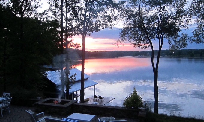 Leasburg House | Large Family Lakehouse w/Dock, Deck, Patio, Views