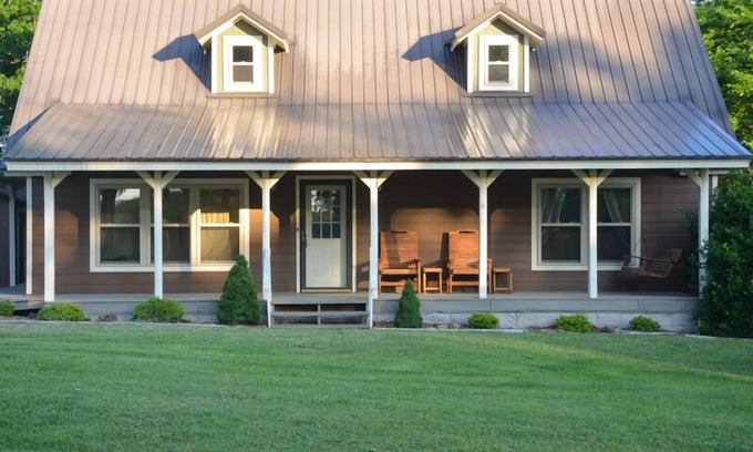 Mt. Sherman Cabin | Large Family Style Cabin, that sleeps up to 10.