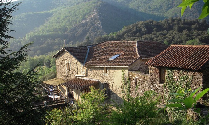 Les Plantiers House | Large farmhouse with four bedrooms