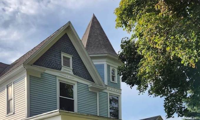 Lake City House | Large Historic Victorian Cottage With Panoramic Lake Missaukee Views
