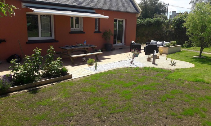 Bourg-Blanc House | Large house 130m2 in the countryside and near the sea