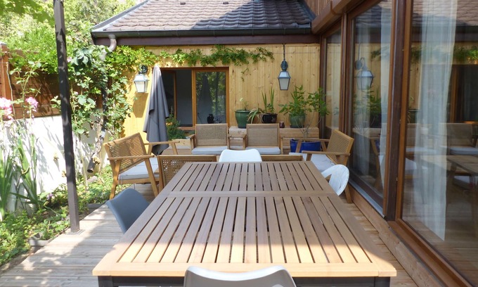 Thonon-les-Bains House | Large house with garden 5 minutes' walk from the center of Thonon