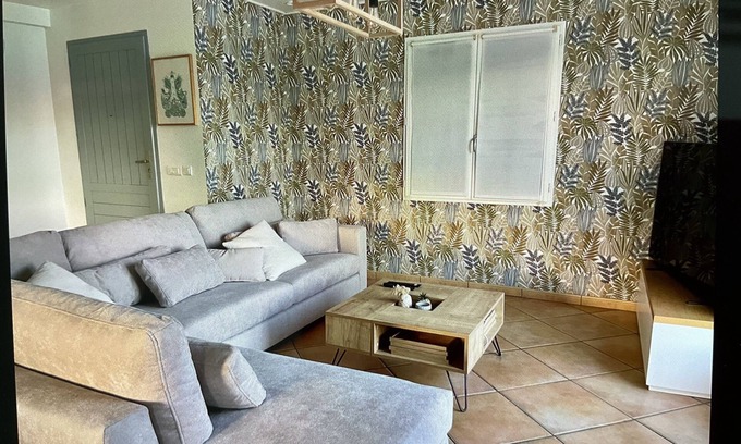 Arcangues House | Large house with swimming pool Biarritz