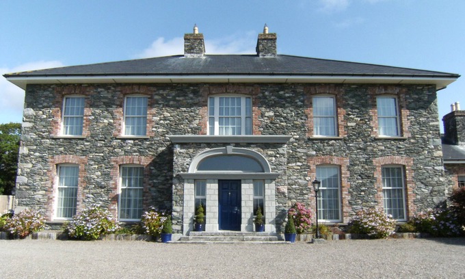 Killarney House | Large Luxury House in Excellent Location. Ideal for families