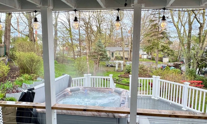 Ocean Park Apartment | Large Outdoor Space with Saltwater Hot Tub, Fire Pit, Gardens, and Deck in OOB!