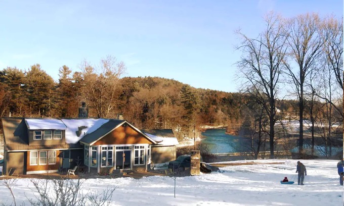Warrensburg House | Large Private ADK Luxe Home on 200 Ac. Estate-Lake George 5 Mi.-Warrensburg 2Mi.