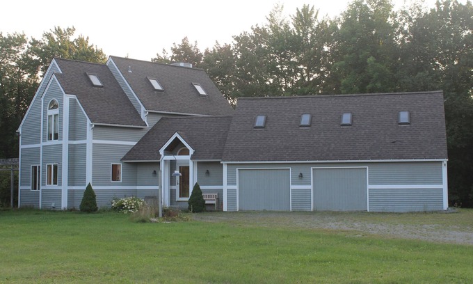 North Troy House | Large, private house - 15 minute drive to Jay Peak Resort!