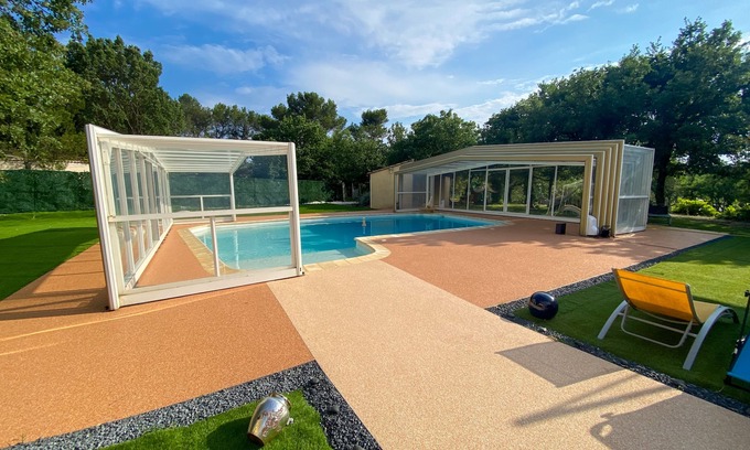 Ollieres Villa | Large Provencal villa ideal for family vacations, swimming pool, trampoline, petanque.
